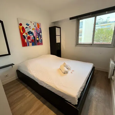 Large Studio With Terrace Loggia 200m From The Sandy Beaches Wifi Juan-les-Pins